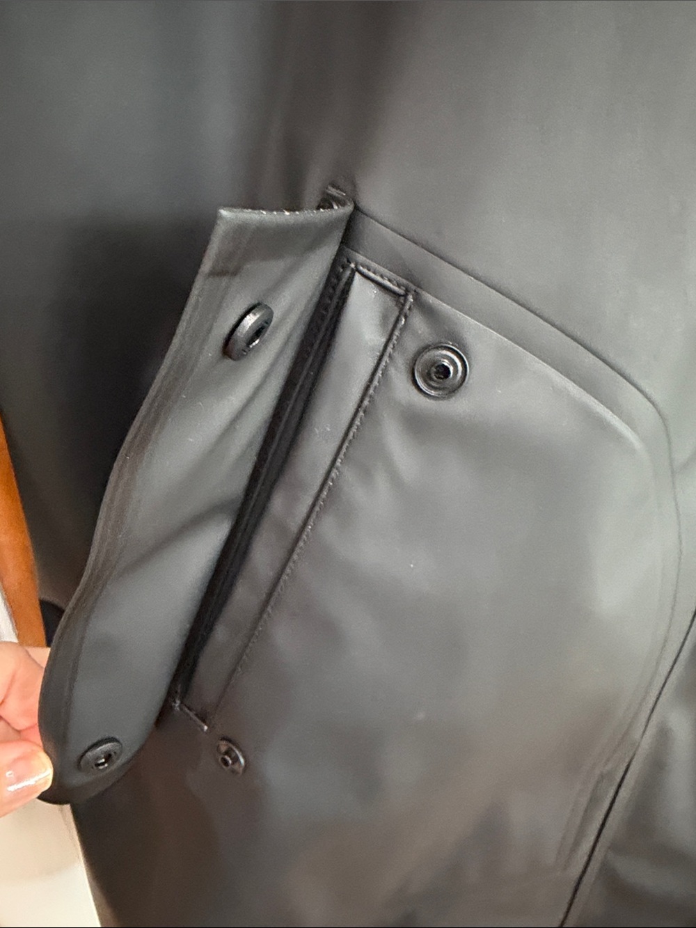 Hunter Black Hooded Trench Coat - Picture 5 of 11